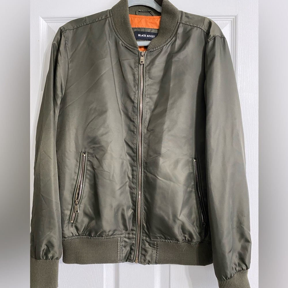 Black Rivet Sleek Olive Green Bomber Jacket Flight Coat Mens Small Orange Lining